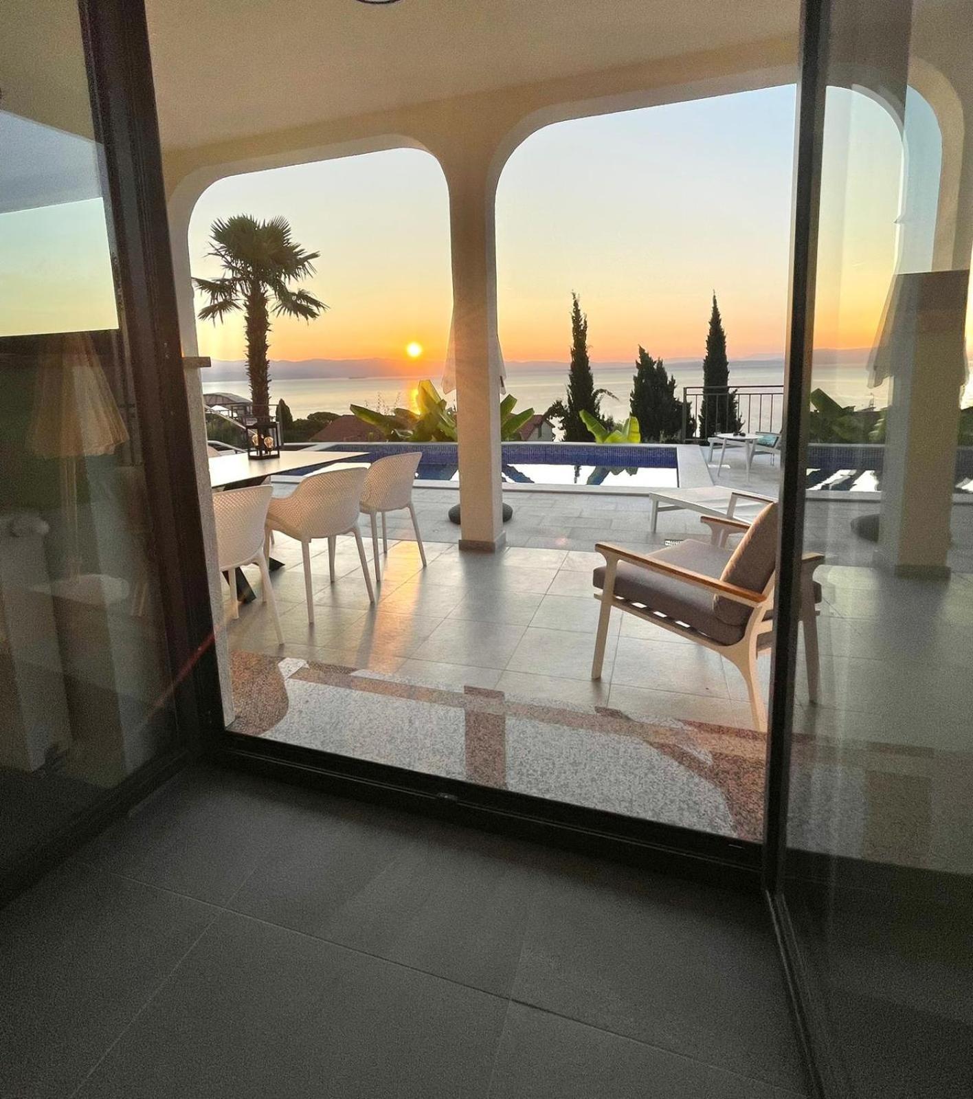 Villa Nikolla Lovran Luaran gambar