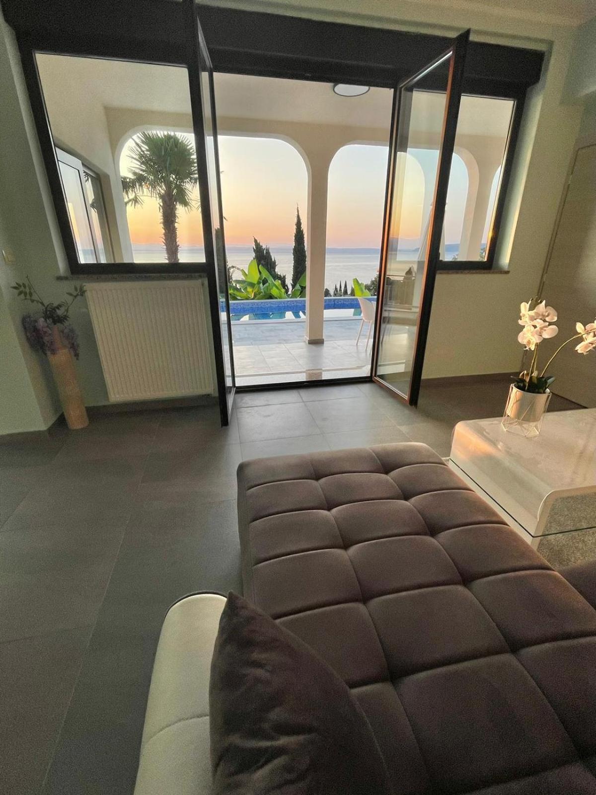 Villa Nikolla Lovran Luaran gambar